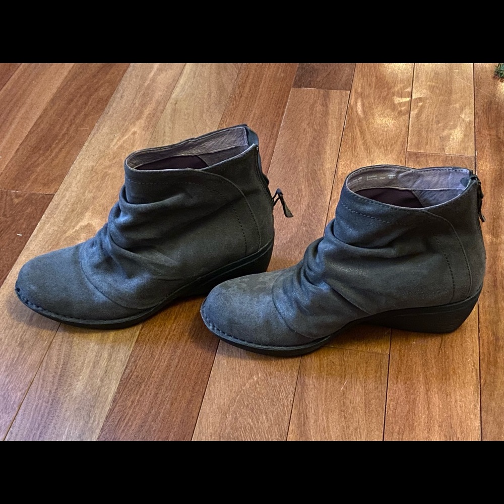 Metallic Dansko zip up ankle booties